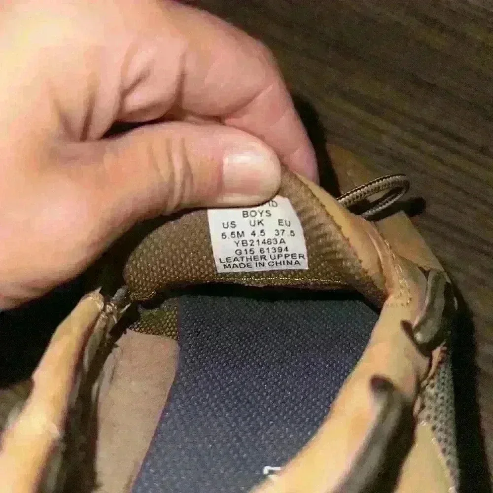 Sperry Top-Sider Sneakers Size:5.5 Big Kid Leather Lanyard Boat Shoe in Tan&Navy